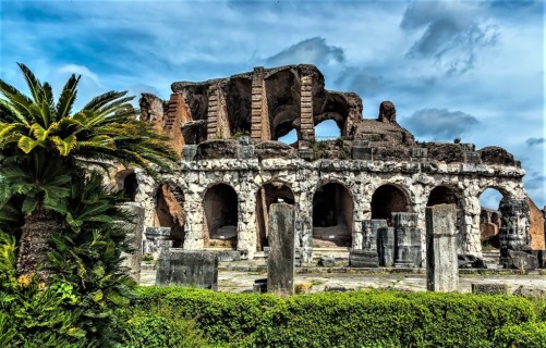 Un tuffo nell'Antica Roma: l'anfiteatro Campano
